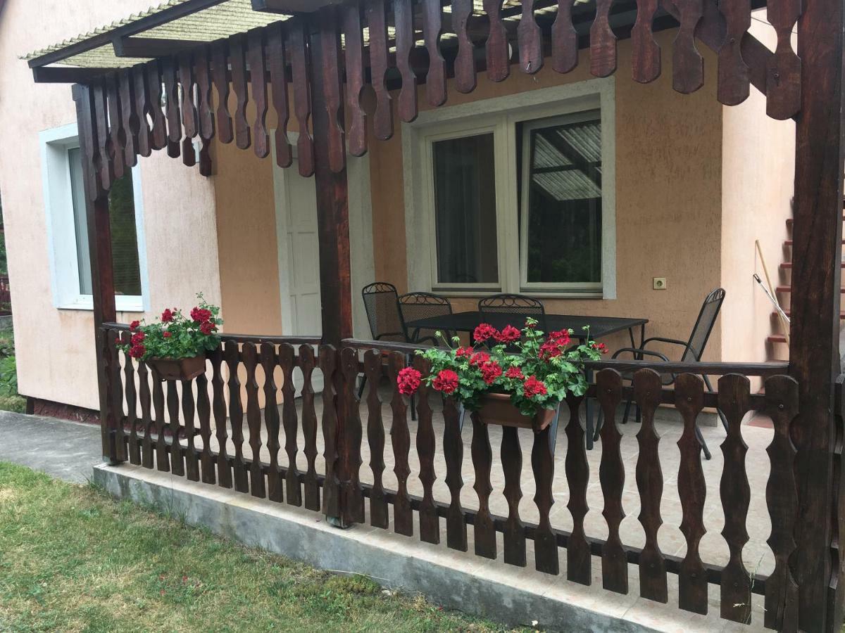 Balatonfenyves - Munkacsy U. 6. Villa Exteriör bild